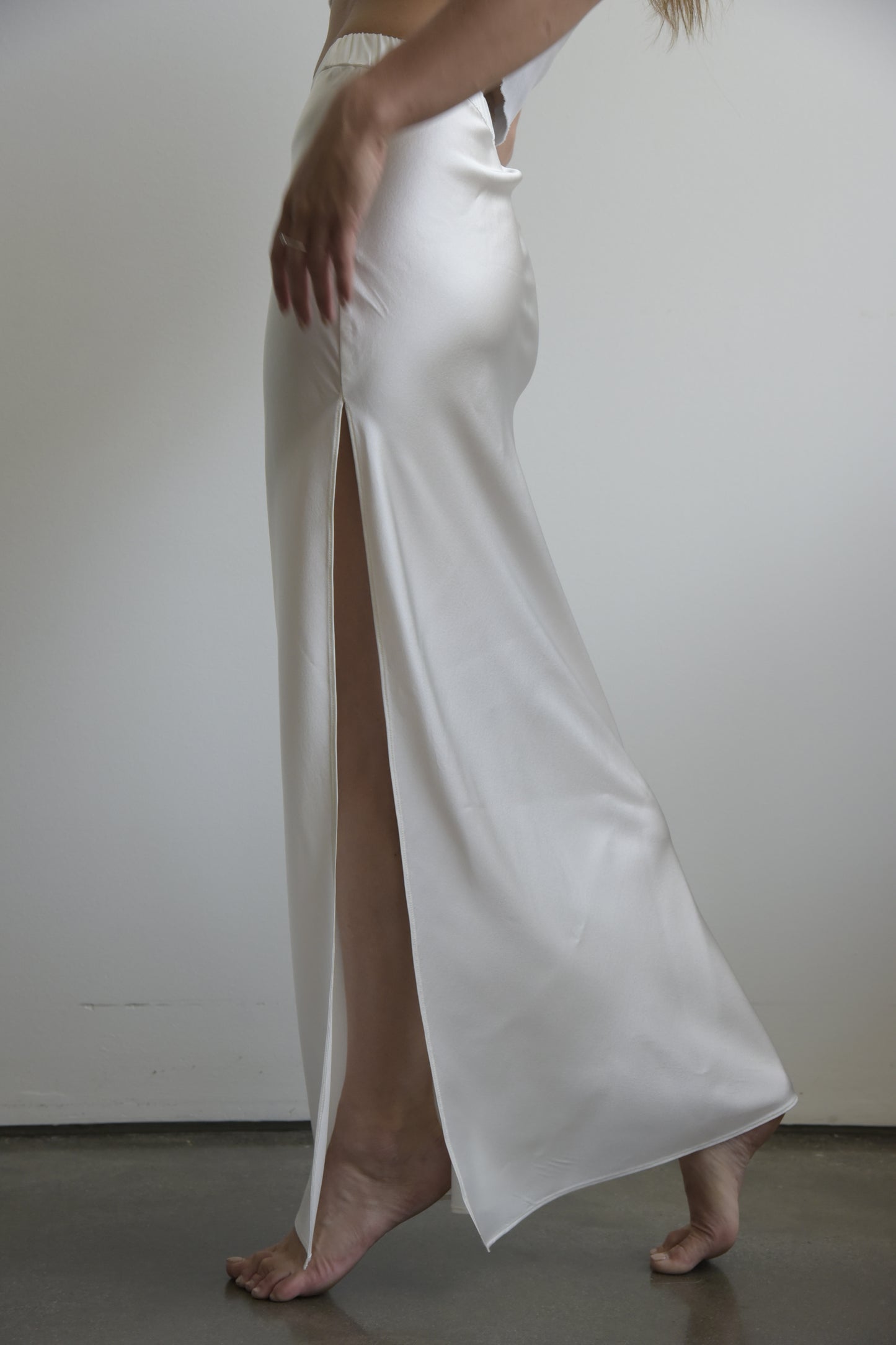Slit Skirt | White